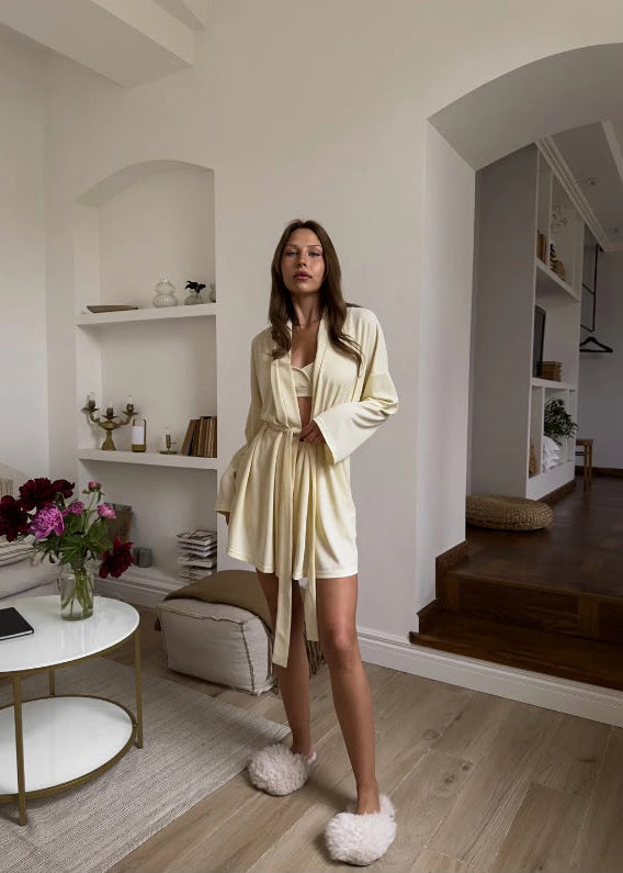 Jaune three pieces set